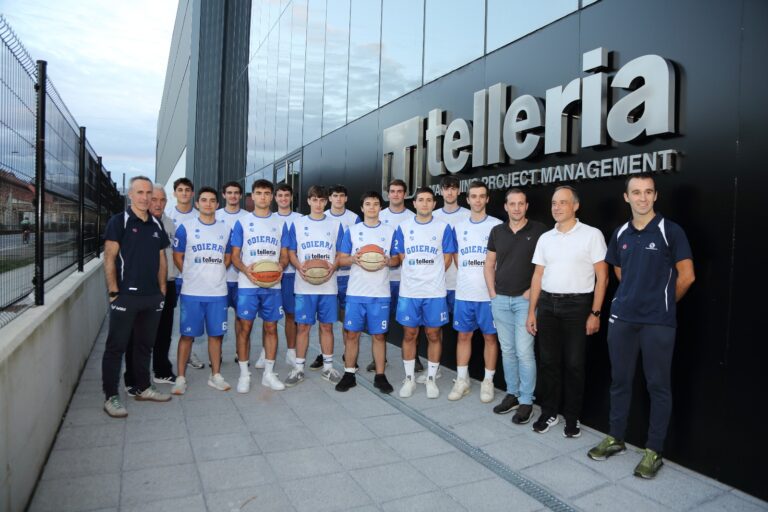 L'équipe masculine de basket-ball de Goierri vient visiter nos nouvelles installations 🏀